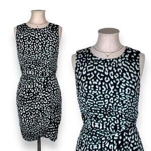 BARNEYS NEW YORK 100% Silk Pleated Dress Pencil Sheath Front Slit Jaguar Size 2